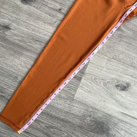 AERIE OFFLINE Real Me Smocked Waist 7/8 Legging XS Burnt Orange Neutral Athletic - Picture 8 of 8